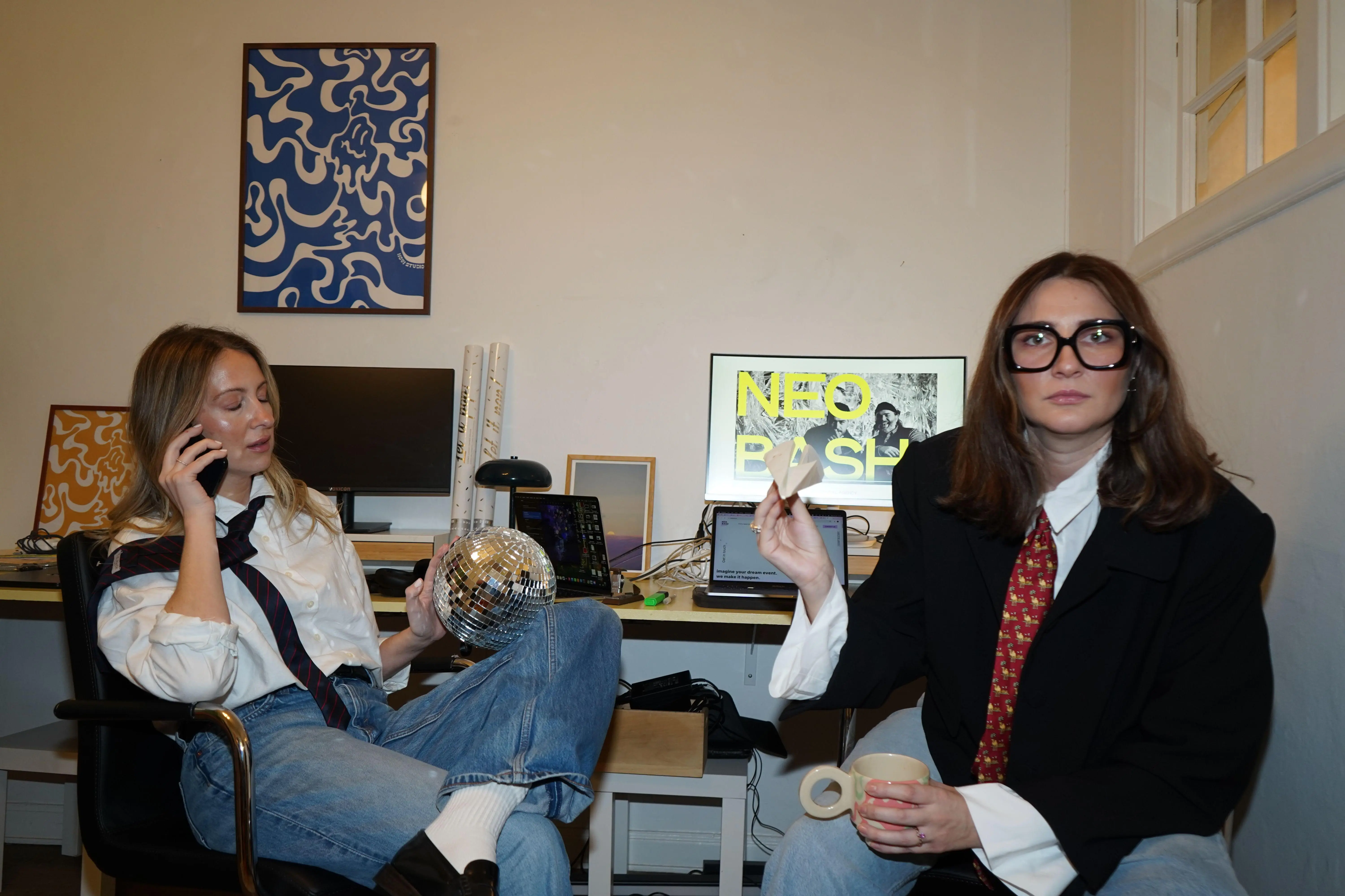 Karina (left) and Hind (right), founders of Neobash